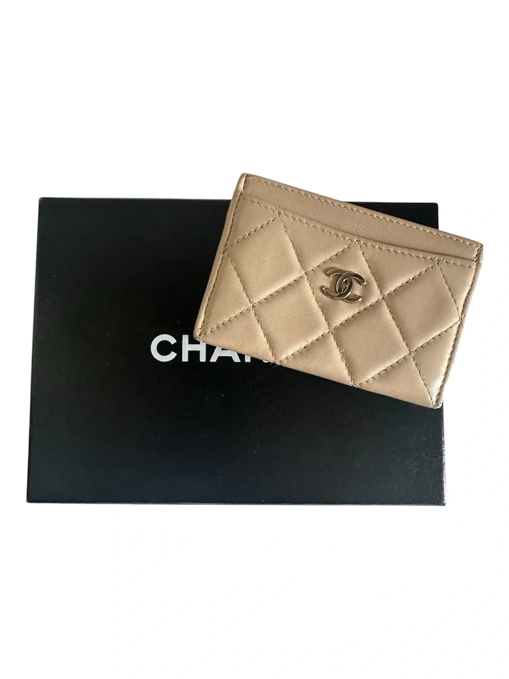 CHANEL Beige Quilted Lambskin Classic Card Case Gunmetal CC Logo Box